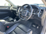 XC40 T4 AWD インスクリプション 4WD 4WD 本革シート