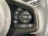 【アダプティブクルーズコントロール】高速道路での長距離走行が楽に!!自動で速度を保つクルーズコントロールが、衝突軽減システムと連携し、前方の車両を感知して車間を保つように速度調節してくれます!!