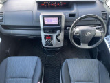 ヴォクシー 2.0 ZS 修復歴無し