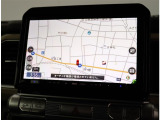 お車選びをお楽しみ頂けるよう、在庫車の展示スペースを十分に確保しております。