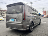 ステップワゴン 2.0 e:HEV スパーダ 