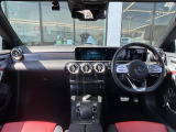 CLAクラス CLA200d AMGライン Sブレーク 本革シート サンルーフ
