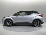 C-HR ハイブリッド 1.8 S GR スポーツ 