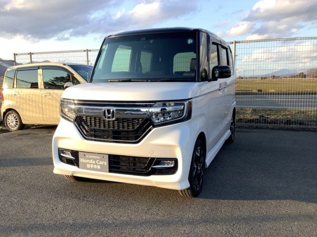 N-BOXカスタム G L ターボ ホンダセンシング 4WD 