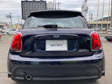 車両の詳細、ご質問につきましては、弊社スタッフまでお気軽にご連絡下さいませ。ご希望ございましたら実車の詳細動画送信も承ります。お気軽にお問合せ下さいませ。