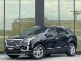 XT5 プレミアム 4WD 本革シート