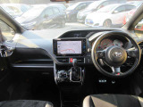 ヴォクシー 2.0 ZS GR スポーツ ローダウン 禁煙車 バックカメラ