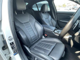 3シリーズセダン 320d Mスポーツ 4WD 本革シート