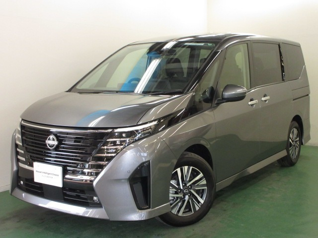 セレナ 1.4 e-POWER ハイウェイスター V 