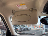 鏡ライト付きサンバイザー