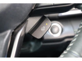 運転席ステアリングヒーター付きでさむいときでもすぐにぽかぽか!