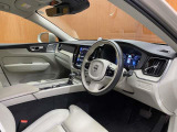 XC60  D4 AWD インスクリプション 4WD 本革シート