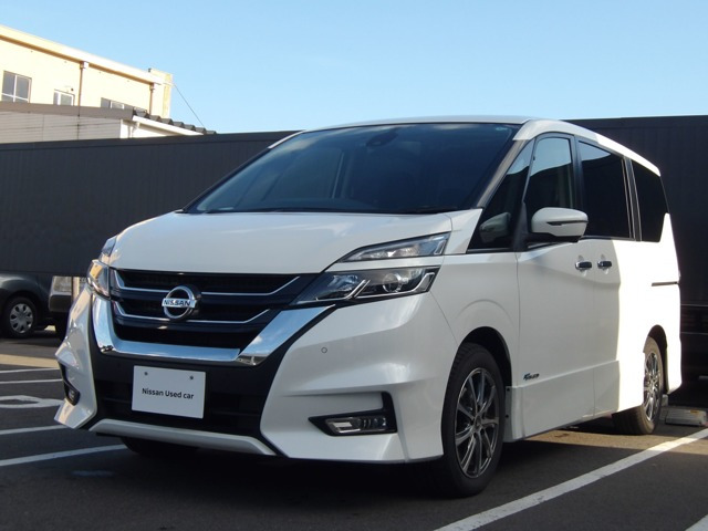 セレナ 2.0 ハイウェイスター Vセレクション 