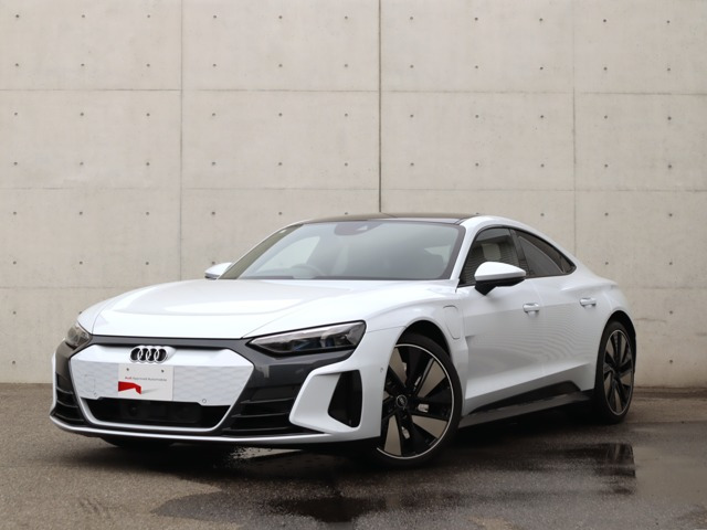 e-tron GT クワトロ 4WD 