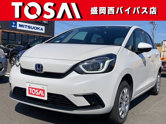 フィット  1.5 e:HEV ベーシック 4WD