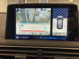 バックカメラ付きで安心の駐車。