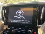 【純正ナビ】人気の純正ナビを装備。オーディオ機能も充実しており、Bluetooth接続すればお持ちのスマホやMP3プレイヤーの音楽を再生可能!毎日の運転がさらに楽しくなります!!