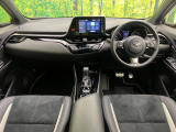 C-HR  S GRスポーツ
