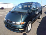 エスティマ・ルシーダ 2.2 X ミドルルーフ ディーゼル 4WD 