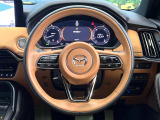 【純正革巻きステアリング】上質な革を使用することで、手にしっかり馴染みとても運転しやすいハンドルです♪