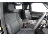 レクサスオーナーズデスク。2年間無料でお使いいただけます。ナビの目的地設定から駐車場案内など、専任コミュニケーターが24時間365日サポートいたします。