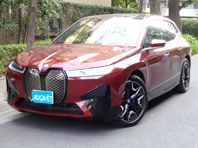 iX xドライブ40 スポーツパッケージ 4WD 