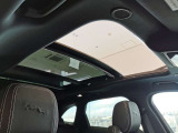 Fペイス  Rダイナミック SE 2.0L P250 4WD