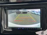 バックカメラも搭載しております☆『バックが苦手。。』というお声よく頂きます(>_<)駐車が苦手な方の強い味方です★運転が初心者の方にもおススメの装備ですよ(*^▽^*)