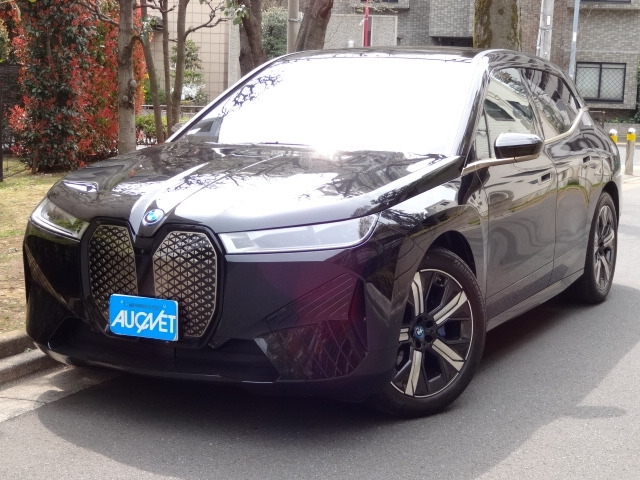 iX xドライブ50 4WD 