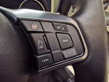【オートクルーズコントロール】ワンタッチで車速を変えられるクルーズコントロールです。ロングドライブには人気の装備です。