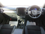 XC40 アルティメット B4 AWD ダークエディション 4WD 