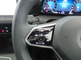 Travel Assist。設定した速度を上限に自動で加減速し、一定の車間距離,およ走行レーンを保つことでロングドライブの疲労を軽減します。