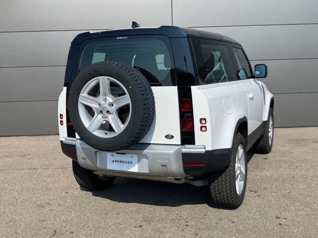 ランドローバー ディフェンダー 90 S 2.0L P300 4WD（価格:758万