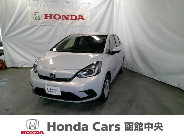 フィット  1.5 e:HEV ベーシック 4WD