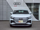 Q4 e-tron 40 Sライン 
