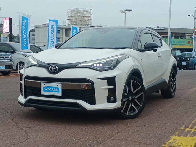 C-HR ハイブリッド 1.8 S GR スポーツ 