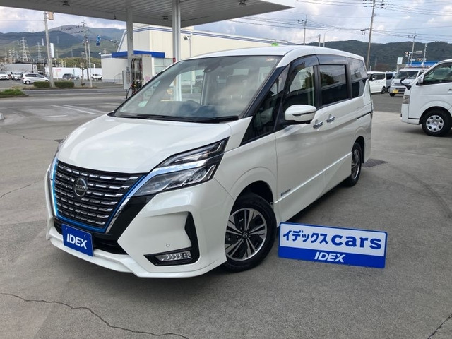 セレナ 1.2 e-POWER ハイウェイスター V 