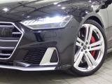 さらにはご納車後のカーライフを想定し、各機関・電気系統のチェック、ロードテストも行いますので、ご遠方のお客様もご安心下さいませ。