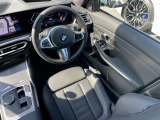 時を経ても深い魅力を放ち続けるBMW。より快適にお乗り頂くためにサポートプログラムをご用意しております。※認定中古車保証は登録日より最長4年間まで延長が可能です。