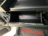 展示車両は全車、修復有り・無しの認定評価書を発行しておりますので履歴も安心です。