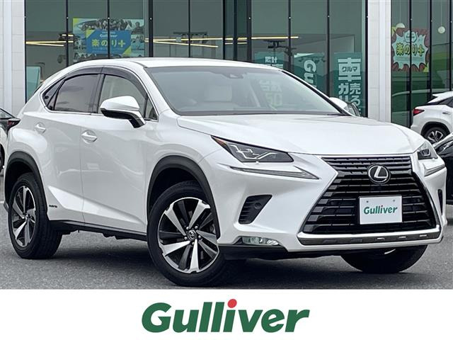 NX 300h バージョンL 4WD 本革シート