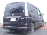 セレナ 2.0 ハイウェイスター S-HYBRID 