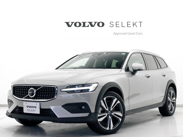 V60クロスカントリー アルティメット B5 AWD 4WD 