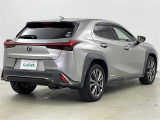 UX 250h Fスポーツ 4WD 本革シート