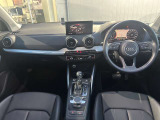 Q2 1.0 TFSI スポーツ 
