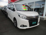 エスクァイア 2.0 Gi ブラック テイラード 4WD 