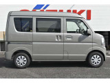 スズキの軽はもちろんスズキの乗用車も当店では取り揃えております!意外と少ないスズキの乗用車も当店ではお買い求め易く提供させて頂いております♪