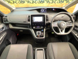 セレナ 1.2 e-POWER ハイウェイスター V 