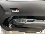 各種スイッチです