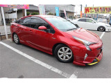 プリウス 1.8 A プレミアム ツーリングセレクション 外品F・Rバンパー 車高調 車線逸...